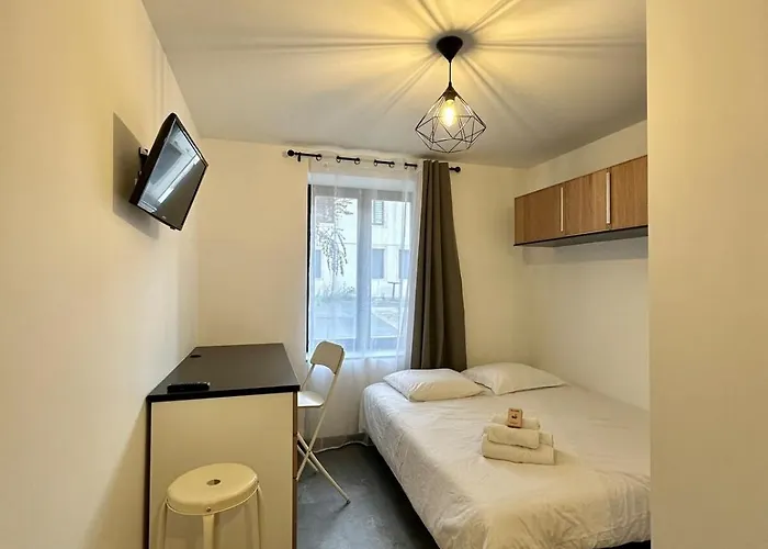 Le Bangkok - 8 Personnes - 4 Et 4 Sdb & Wc * ナンシー