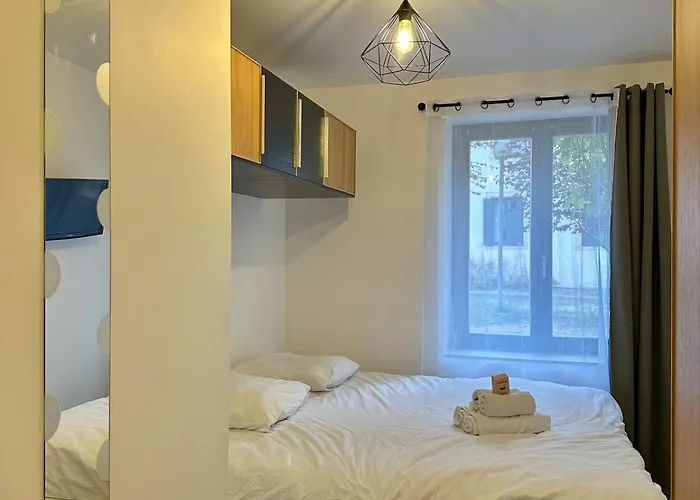 Le Bangkok - 8 Personnes - 4 Et 4 Sdb & Wc * ナンシー